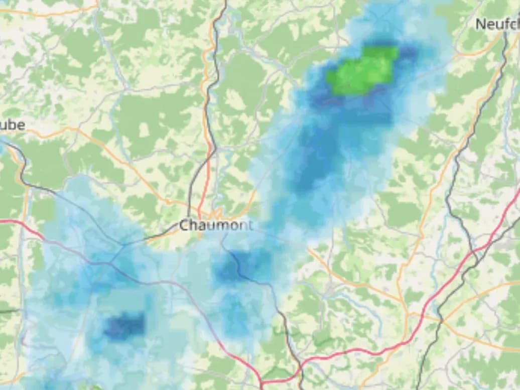 Precipitation radar on the map