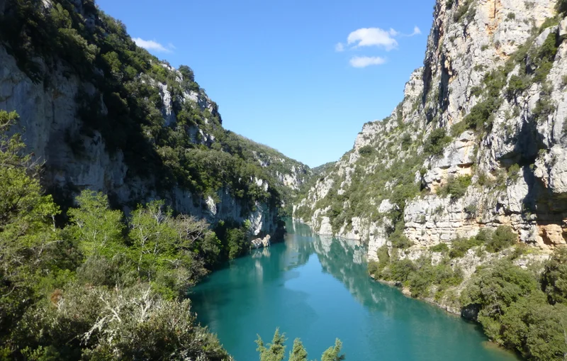 Randonnée Basses gorges du Verdon - sentier du garde-canal · Quinson