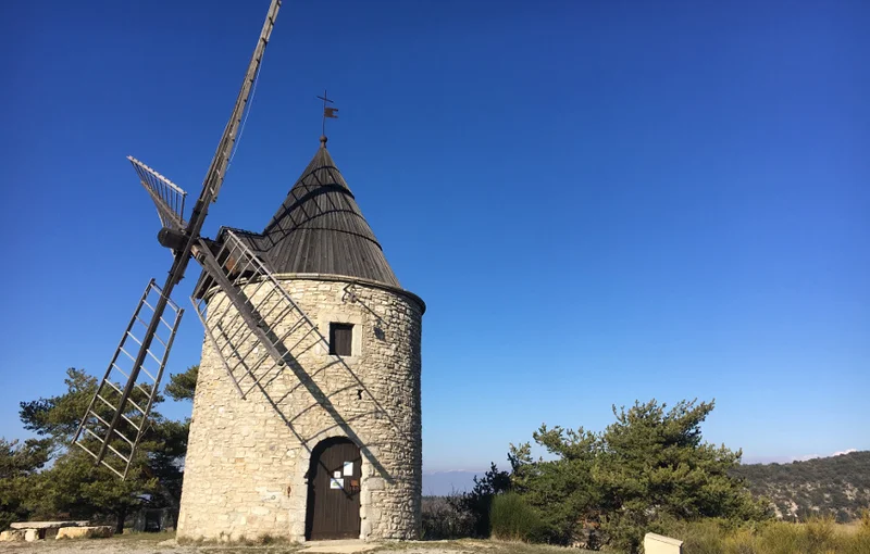 Randonnée Moulins de Montfuron