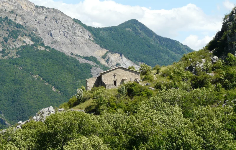 Randonnée Tour de Dromon · Saint-Geniez