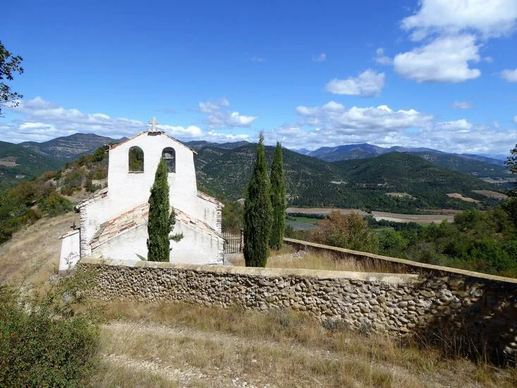 Randonnée Tour de Chénerilles · Malijai