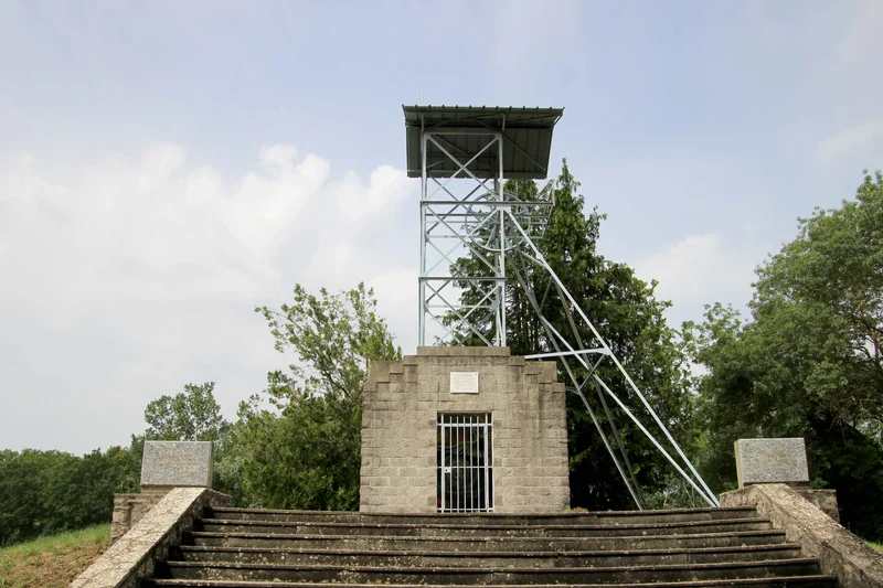 Randonnée Mémorial et château