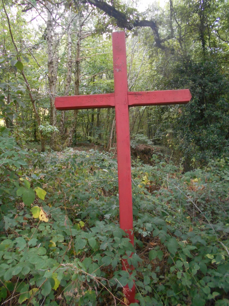 Randonnée Par les Croix Bleue et Rouge · Bren