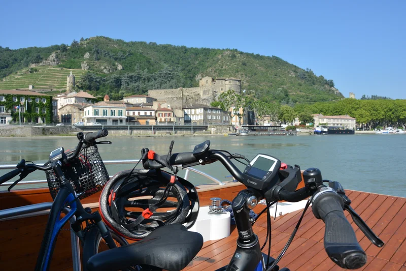 Vélo de route vélo et canotiers