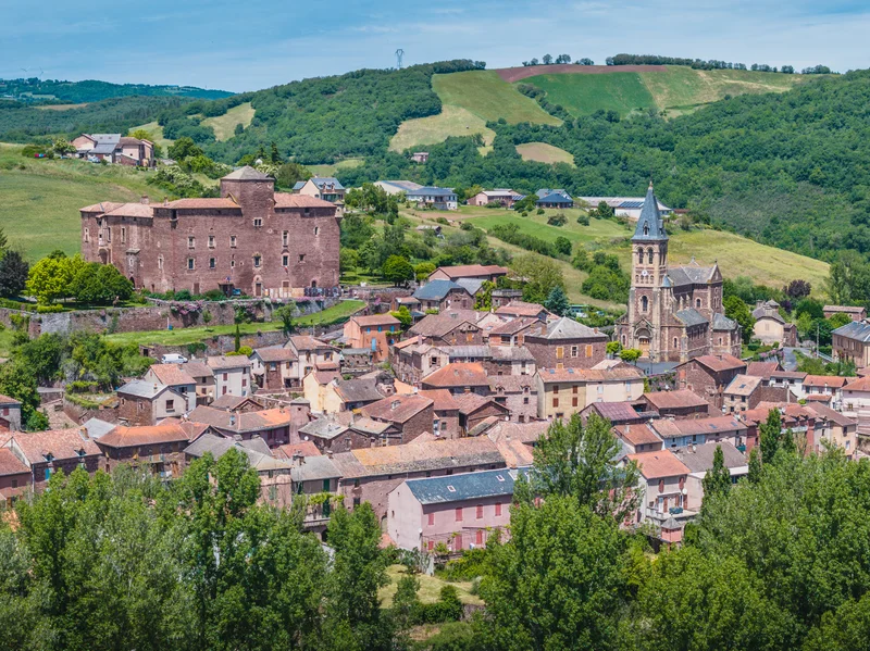 Randonnée Petit tour à Saint-Izaire · Saint-Izaire
