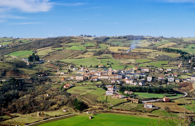 Randonnée À travers puech et riu