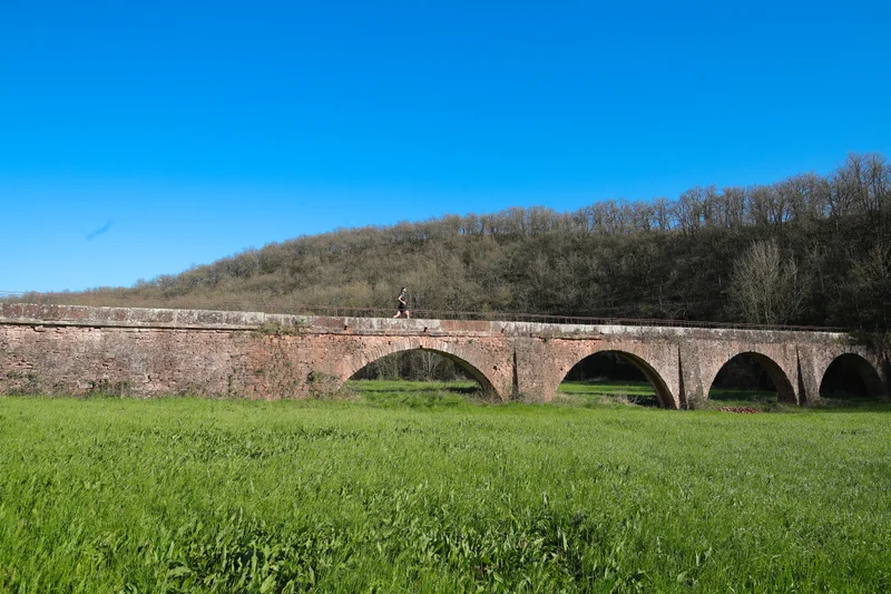 Randonnée L'Acqueduc du Graouzou · Vabres-l'Abbaye