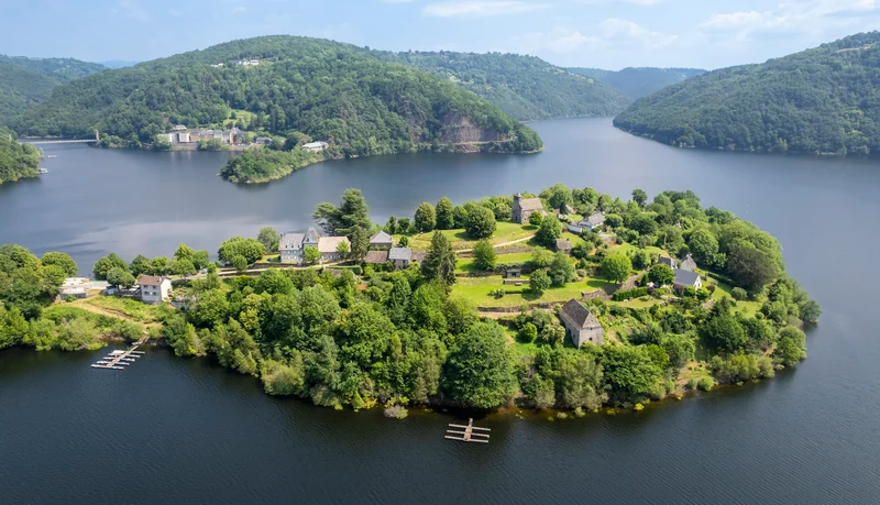 Randonnée Presqu'île de Laussac