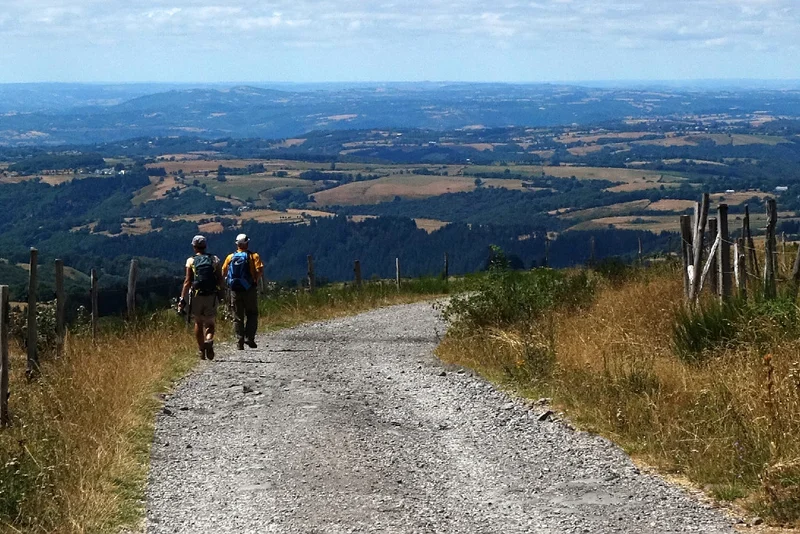 Randonnée GR® de Pays Tour des Monts d'Aubrac : De Bonnecombe à Saint-Chély-d'Aubrac