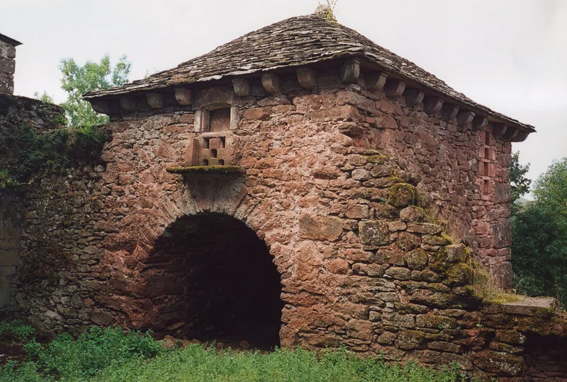 Randonnée Sur les Pas du Géant du Cros · Mounes-Prohencoux