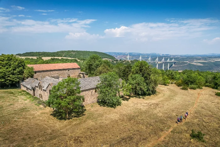 Randonnée De St-Geniez de Bertrand à Millau · Saint-Georges-de-Luzençon