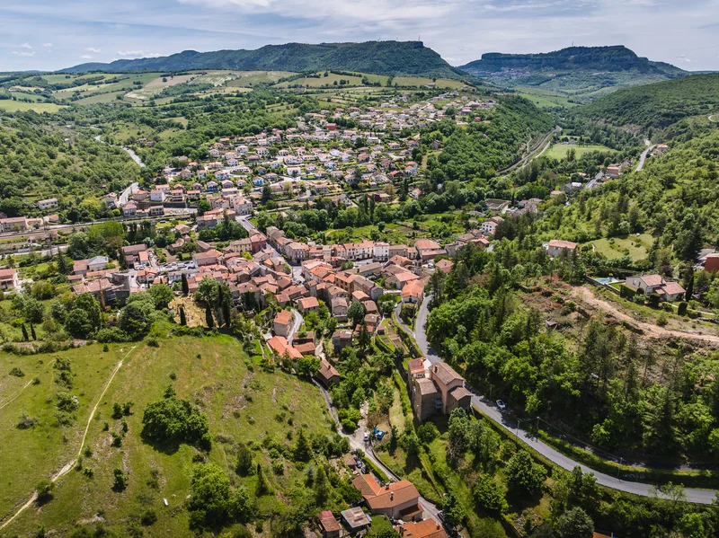 Randonnée Les quatre châteaux