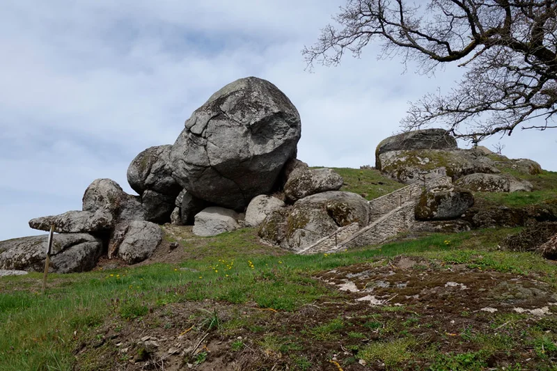 Randonnée Site de Peyrebrune - ENS · Alrance