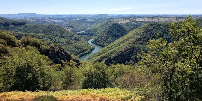 Randonnée Chemin des Vignes aux Légendes · Le Nayrac