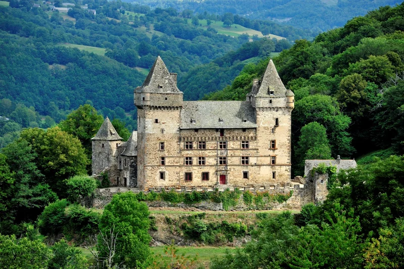 Randonnée Le château de Messilhac