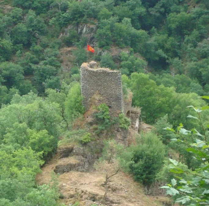 Randonnée Le château de Peyroles — La Salvetat-Peyralès