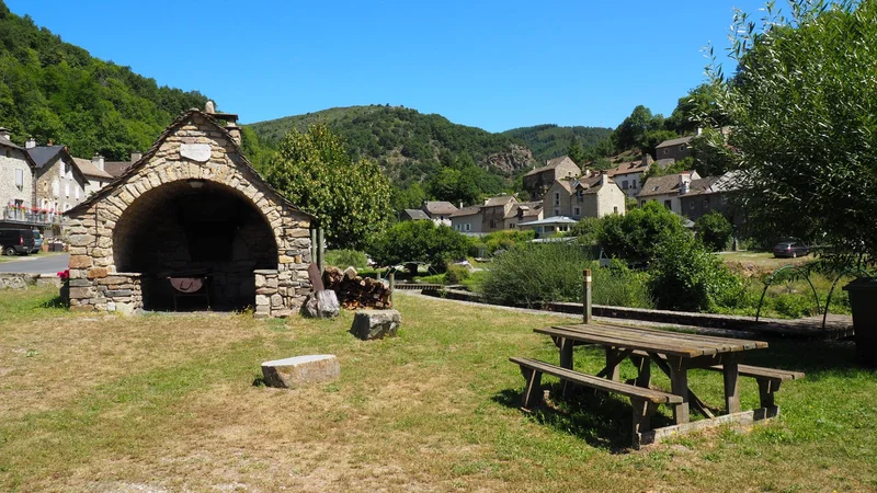 Randonnée Pied d'Escure