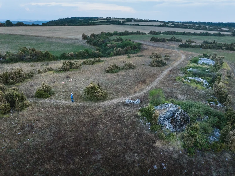 Randonnée De St-Jean-d'Alcas au plateau de Mascourbe · Saint-Jean-d'Alcas