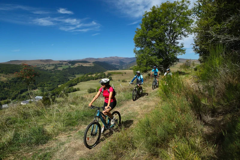 VTT Vers les Gorges du Bès VTCAE circuit E