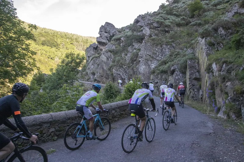 Vélo de route Entre Viaduc et Vallée de l'Enfer