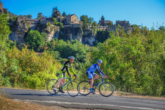 Vélo de route Sur les routes de l'art roman des gorges de la Dourbie · Nant