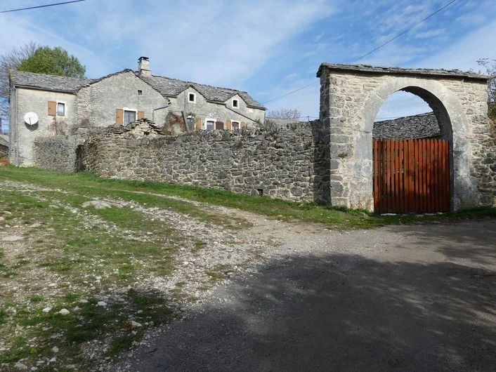 Randonnée Les trois hameaux du Méjean