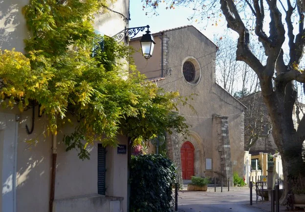 Randonnée LA ROQUEBRUSSANNE - À la découverte du village provençal · La Roquebrussanne