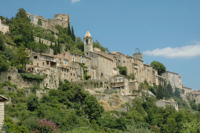 Randonnée MONTBRUN-LES-BAINS - Le tour de Vic