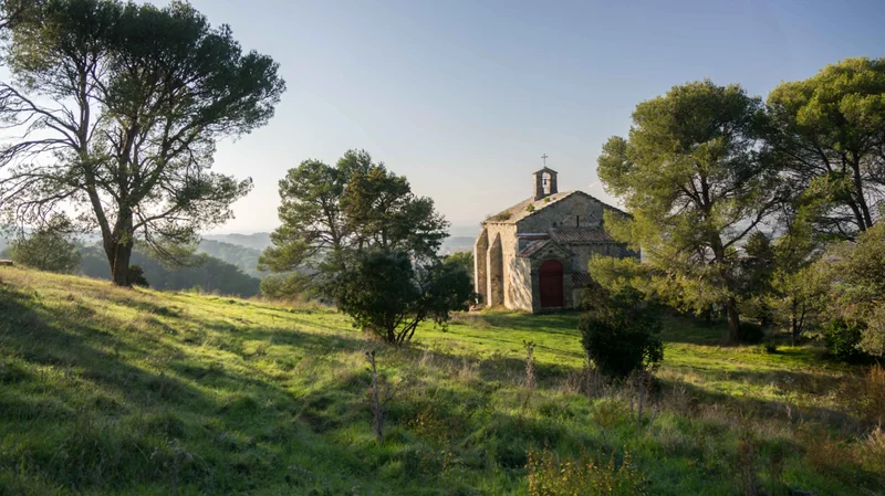 Randonnée SAINT-ÉTIENNE-DU-GRÈS - Notre-Dame du Château