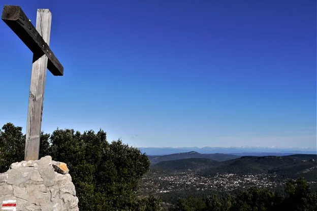 Randonnée NÉOULES - Le pilon Saint-Clément