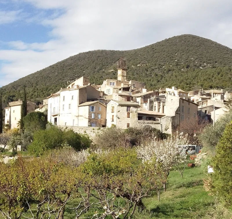 Randonnée VENTEROL - Un village de santons