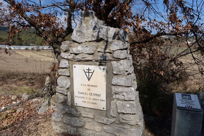 Randonnée GORDES - Sentier du Maquis de Gordes par Véroncle