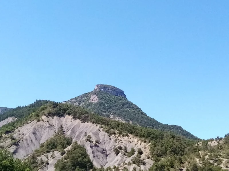Randonnée ORPIERRE - Le Rocher Saint-Michel · Orpierre