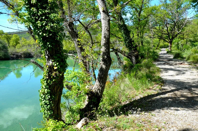 Randonnée QUINSON - Le village préhistorique · Quinson
