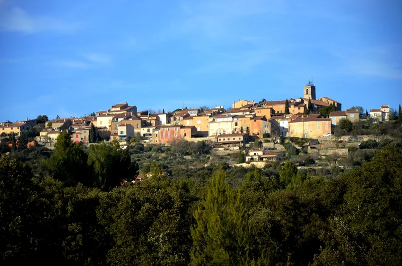 Randonnée SAINT-JULIEN-LE-MONTAGNIER - Le village perché de Jean Giono