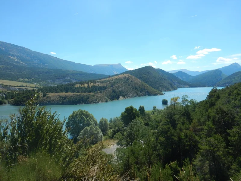 Randonnée SAINT-ANDRÉ-LES-ALPES - Le hameau de Courchons · Saint-André-les-Alpes