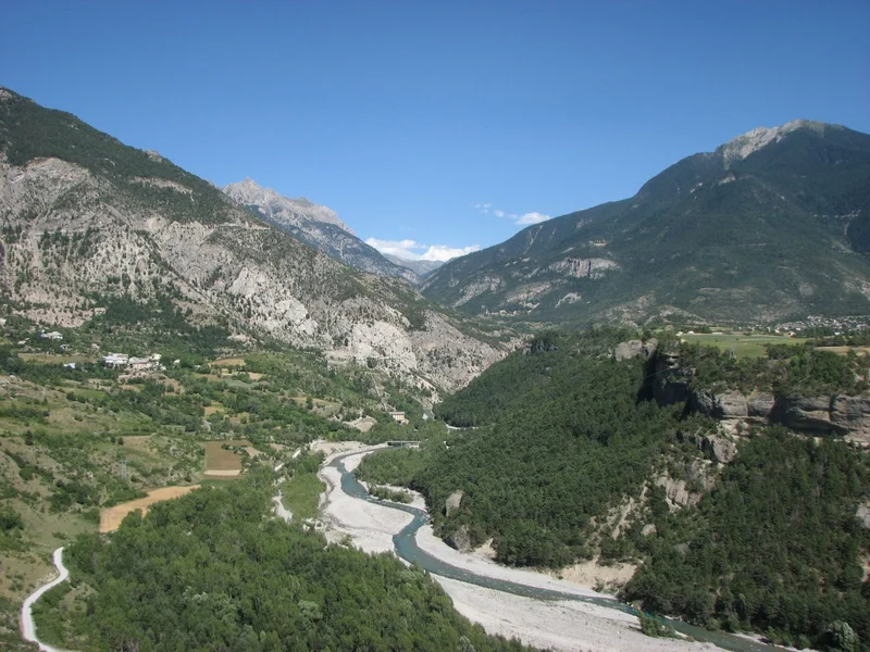 Randonnée EYGLIERS - MONT-DAUPHIN - Place forte