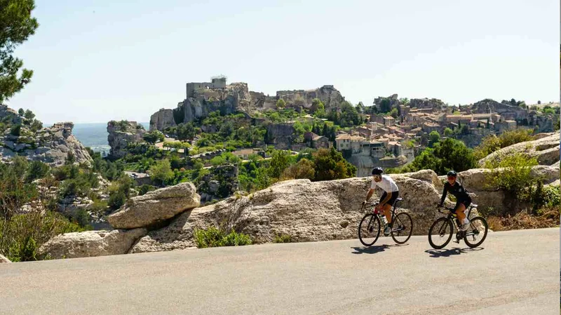 Vélo de route MAUSSANE-LES-ALPILLES - Tour des Baux-de-Provence à vélo