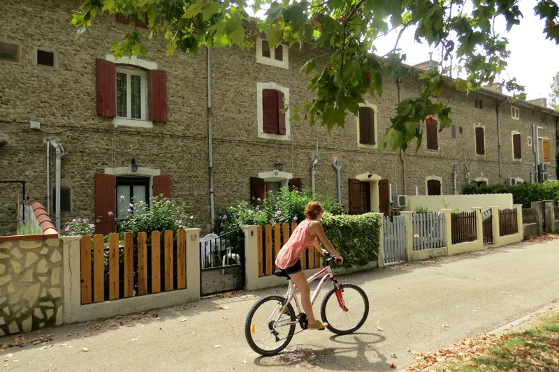 Vélo de route SALIN-DE-GIRAUD - À vélo, un village insolite en Camargue