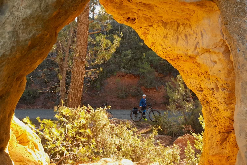 Vélo de route GARGAS - ROUSSILLON - Sur les ocres à vélo