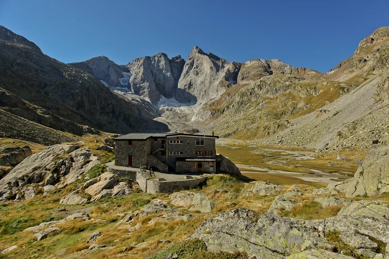 Randonnée Le refuge des Oulettes, au pied du Vignemale
