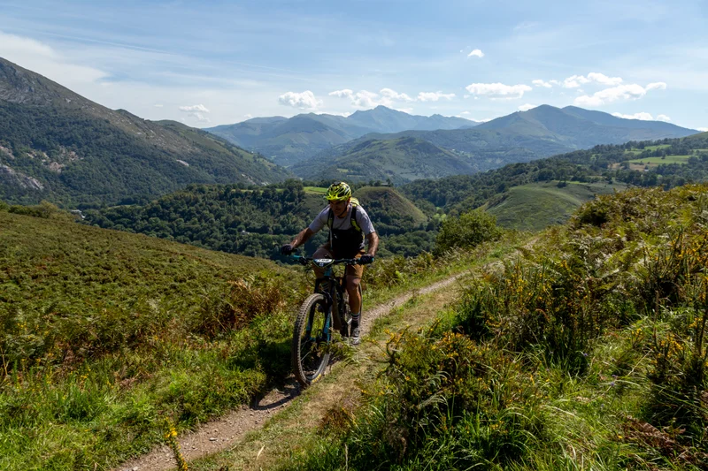 VTT Enduro n°102 - Le Béout — Lourdes