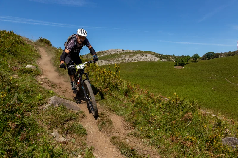 VTT Enduro n° 104 MTR — Aucun