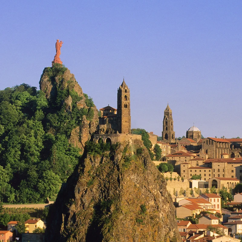 Randonnée La Chaise-Dieu / Le Puy-en-Velay — La Tour