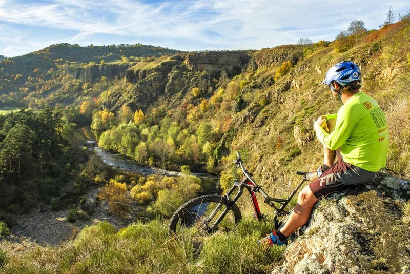 VTT La piste de la Pouzzolane — Solignac-sur-Loire