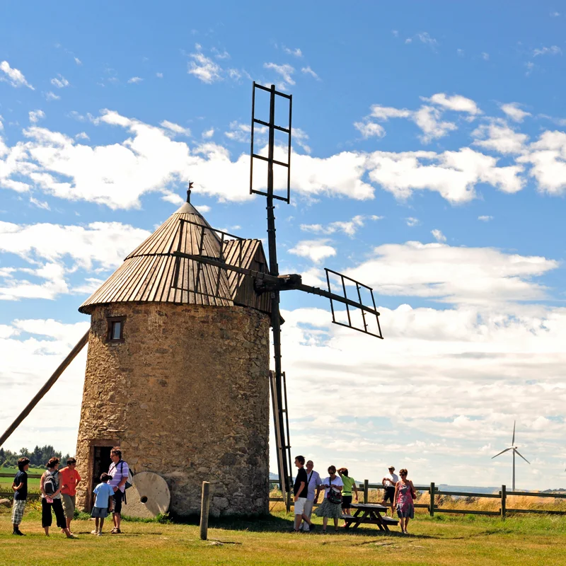 Randonnée PR340 Les moulins à vent · Ally