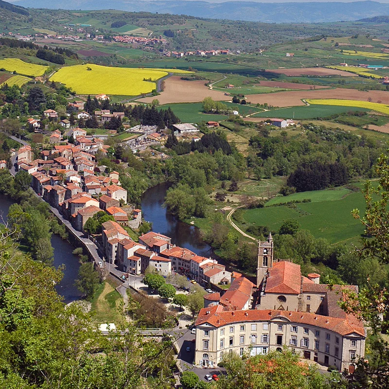 Randonnée PR001 Face aux paysages · Lavoûte-Chilhac