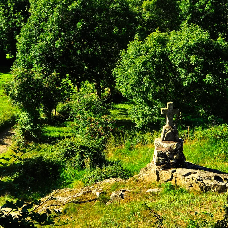 Randonnée PR362 Circuit des Nautes · Vernassal