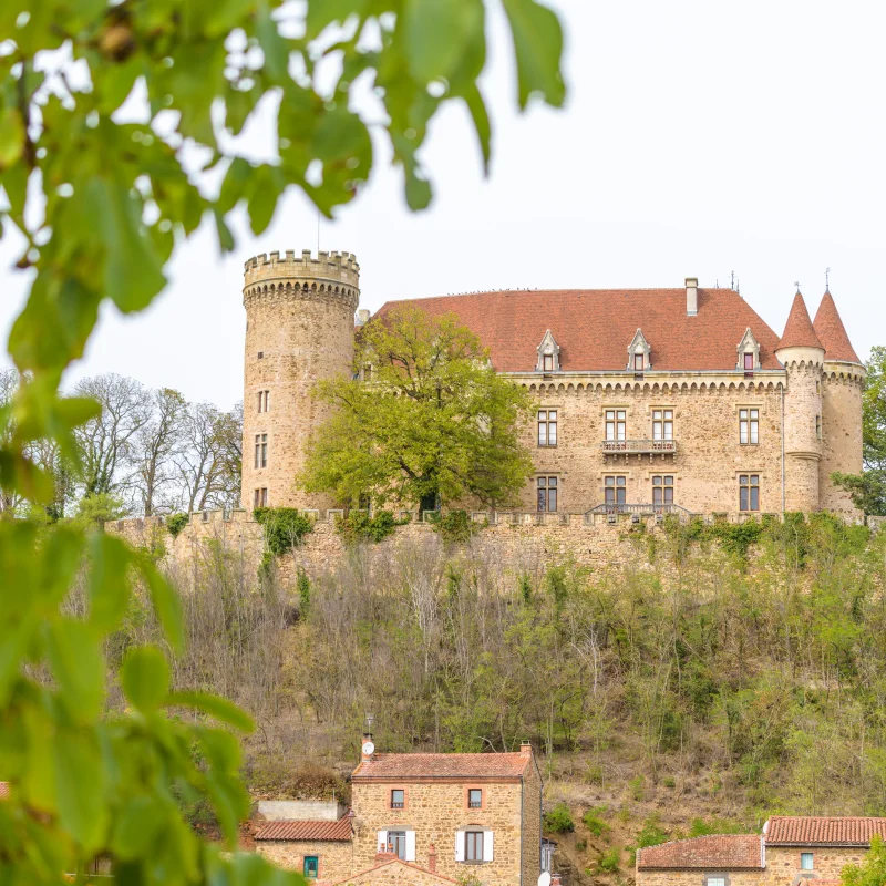 Randonnée PR025  Les deux châteaux · Paulhac