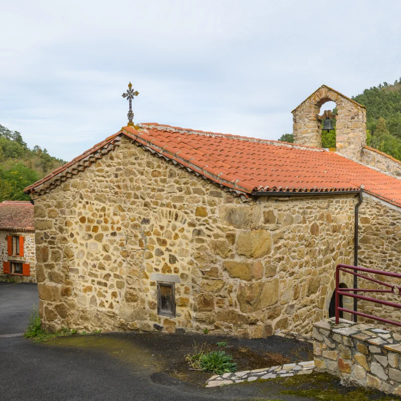 Randonnée PR084 - La chapelle d'Entremont · Saint-Laurent-Chabreuges